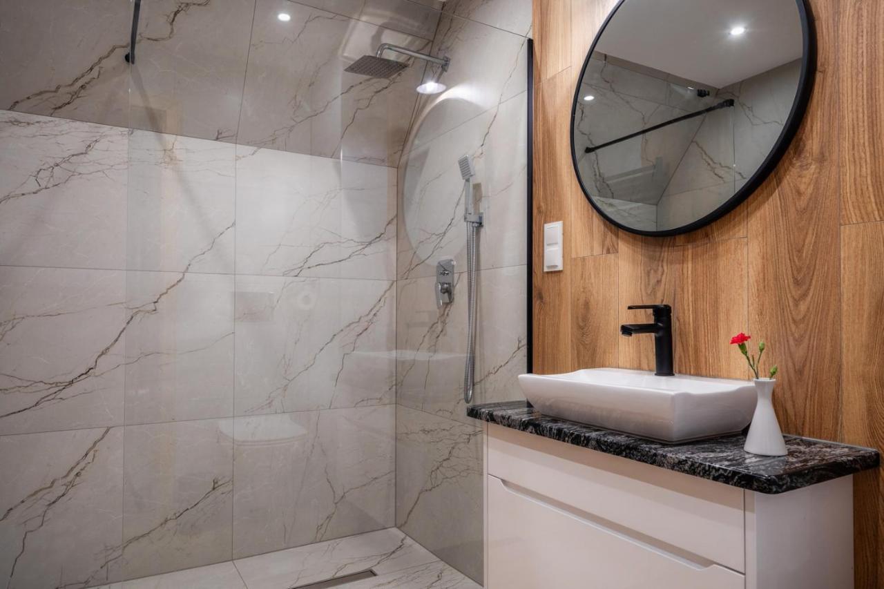 بيالكا تاترزانسكا Aparthotel Rabian-Ski Zewnetrzny Basen Oraz Jacuzzi Z Podgrzewana Woda Sala Zabaw I Dmuchaniec المظهر الخارجي الصورة